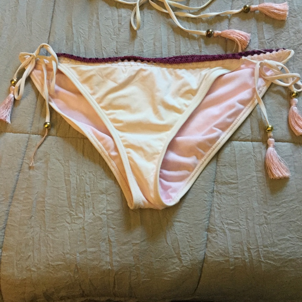 Pale pink bikini with purple & gold accents - Picture 3 of 8